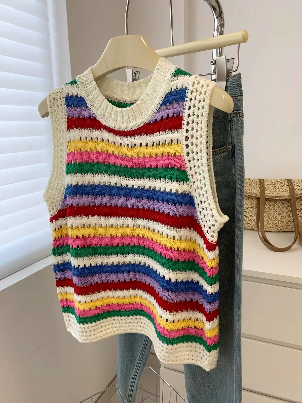 

Dopne Rainbow Stripes Knitted Vest Women's Summer Anti-Aging Versatile Hollow round Ne Svel Knitwear