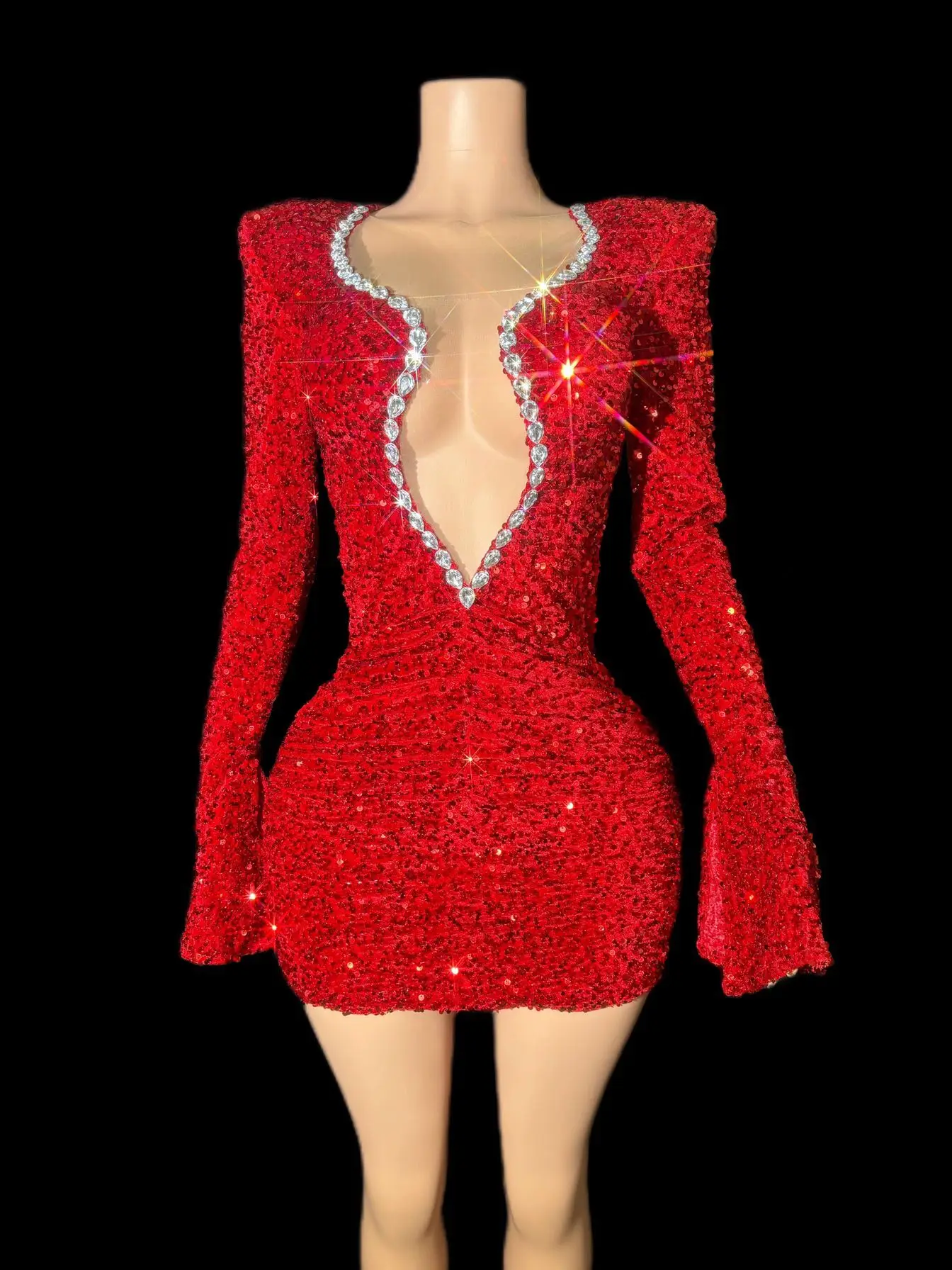 

Customized Women Sexy Flare Sleeve Shinning Sequins Bodycon Mini Dress Fashion Nightclub Party Cocktail Celebrate Dress