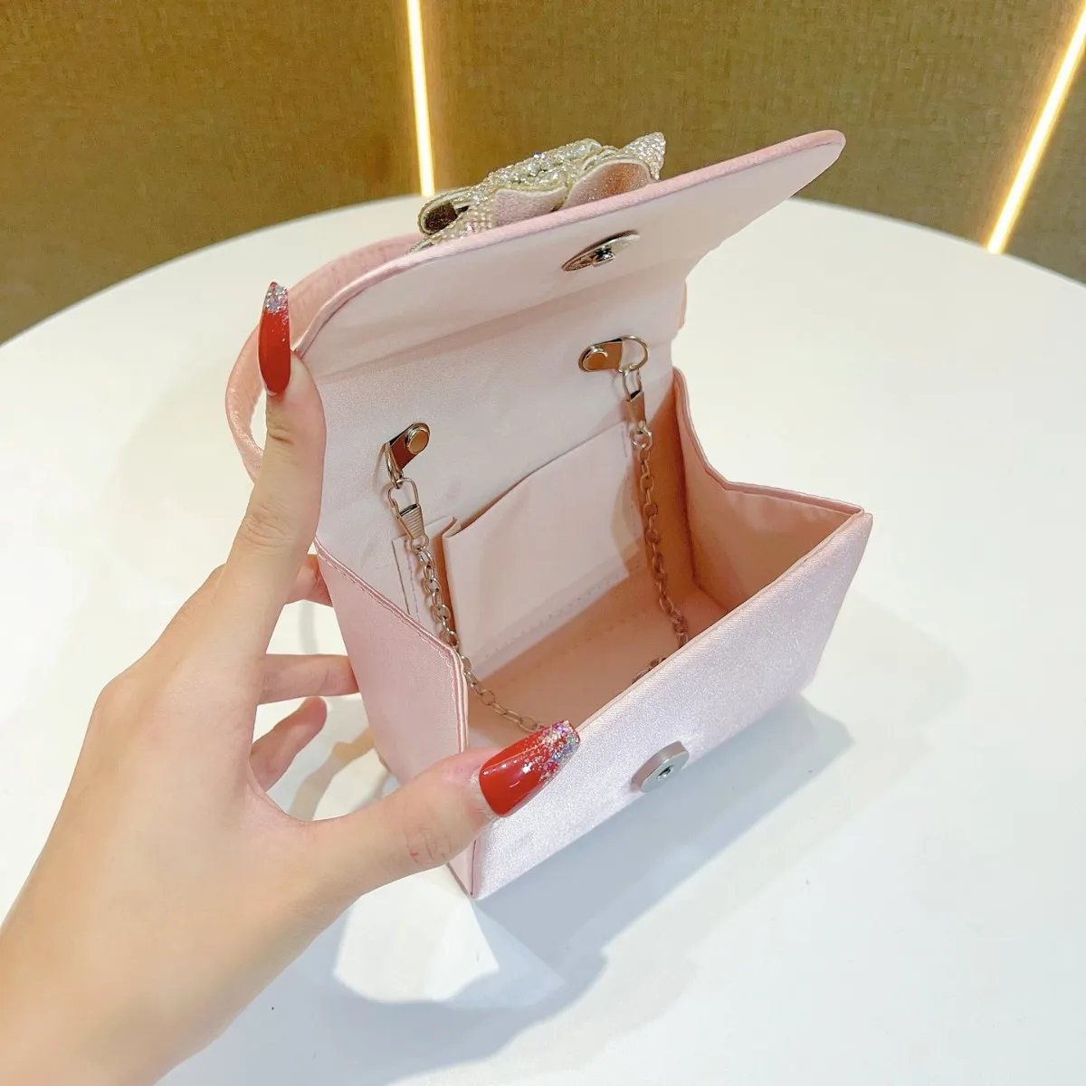 Luxury Glitter Diamond Floral Square Bag Women’s Satin Handbag Elegant Evening Clutch Wedding Party Crossbody Purse Fashion Tote