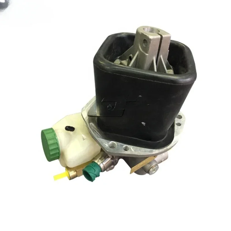 Gear lever actuator with 0002605998 for truck brake master cylinder
