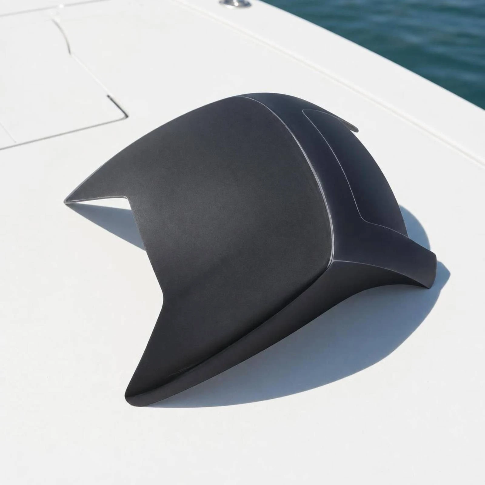 Outboard Diversion Cover Aerodynamic Outboard Motor Cover Compact Guard for Boat Owners, Boating