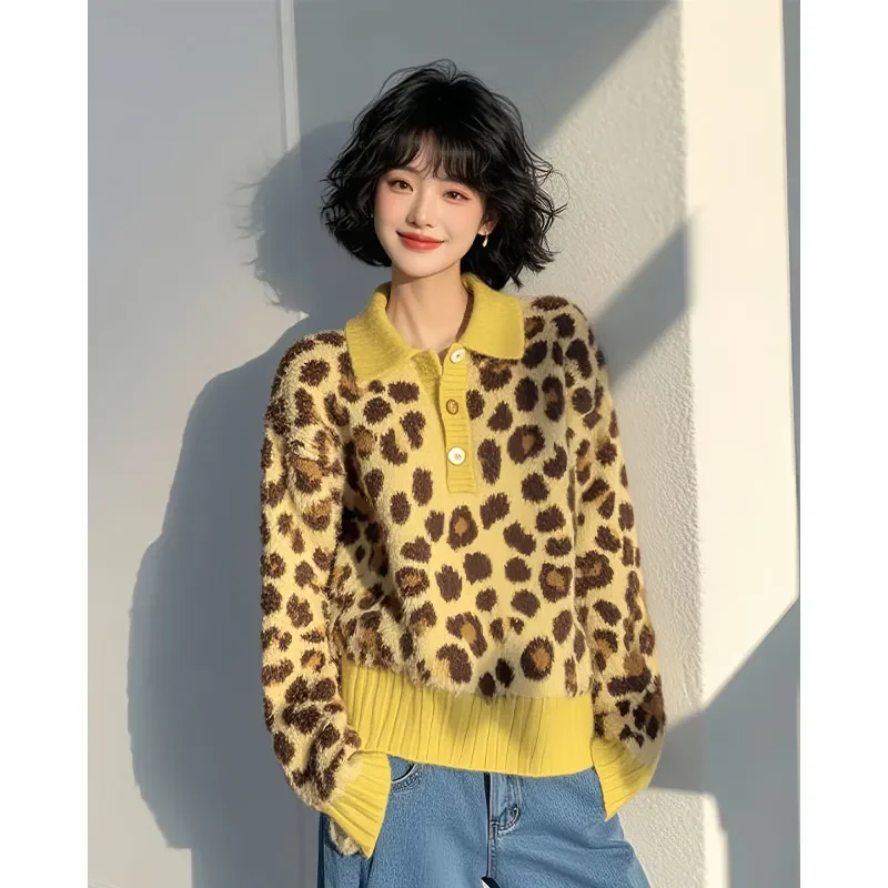 

Осень-зима 2024, новые модные леопардовые пуловеры с отложным воротником и длинными рукавами, женские трендовые универсальные вязаные топы на пуговицах