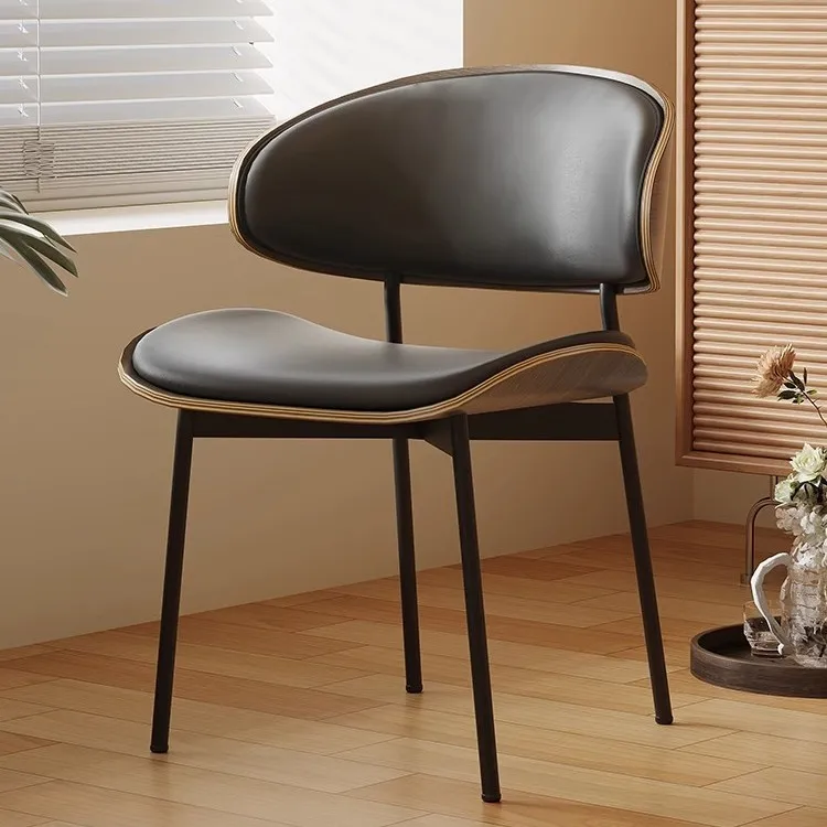 

Nordic light luxury designer dining chair Italian minimalist home mid-ancient style retro modern solid wood cafe negotiation