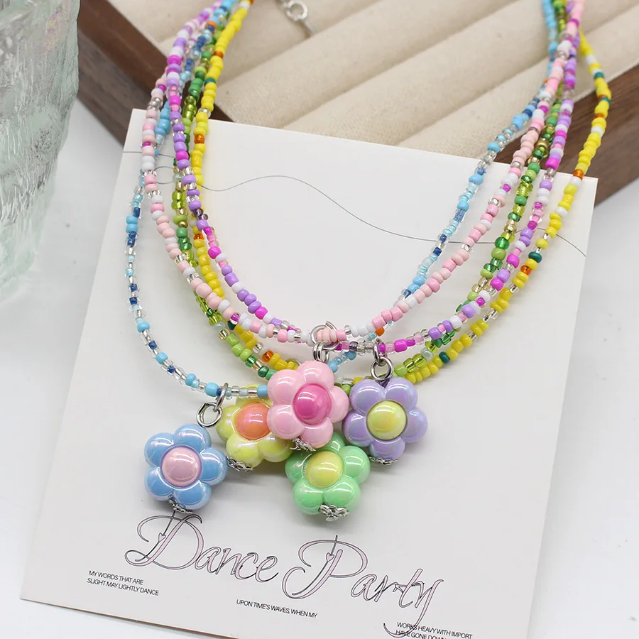 Boho koreański styl naszyjnik z koralików stokrotka Choker Y2K kolorowy urok ręcznie robiony damski łańcuszek do obroży modna biżuteria na prezent