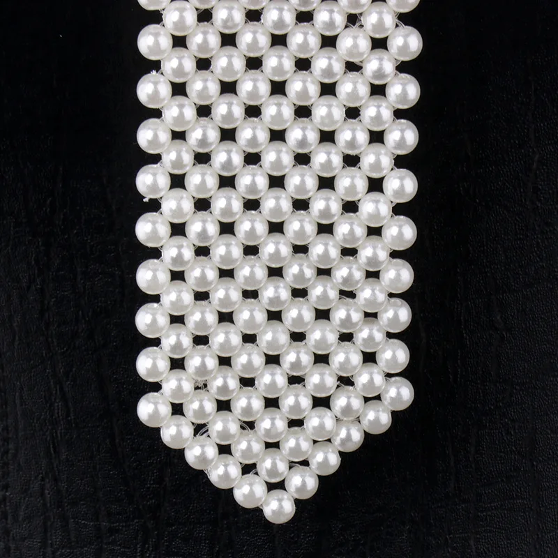 Beliebte Perlen-Krawatte im Modetrend-Stil für Jungen und Mädchen, Elegante Kleidung, Handgefertigte Perlen-Schleife – Detail 6