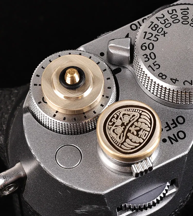 Kamera-Metall-Blitzschuhabdeckung passend für Fuji XT3 XT10 XT20 XT50 X100V X100VI XT30II XT30III mit Gewindeanschluss für Auslöserknopf-Zubehör – Detail 4