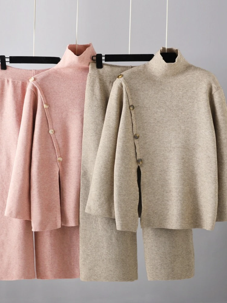 Narrow slit knitted high neck sweater for women in winter, warm and age reducing casual wide leg pants