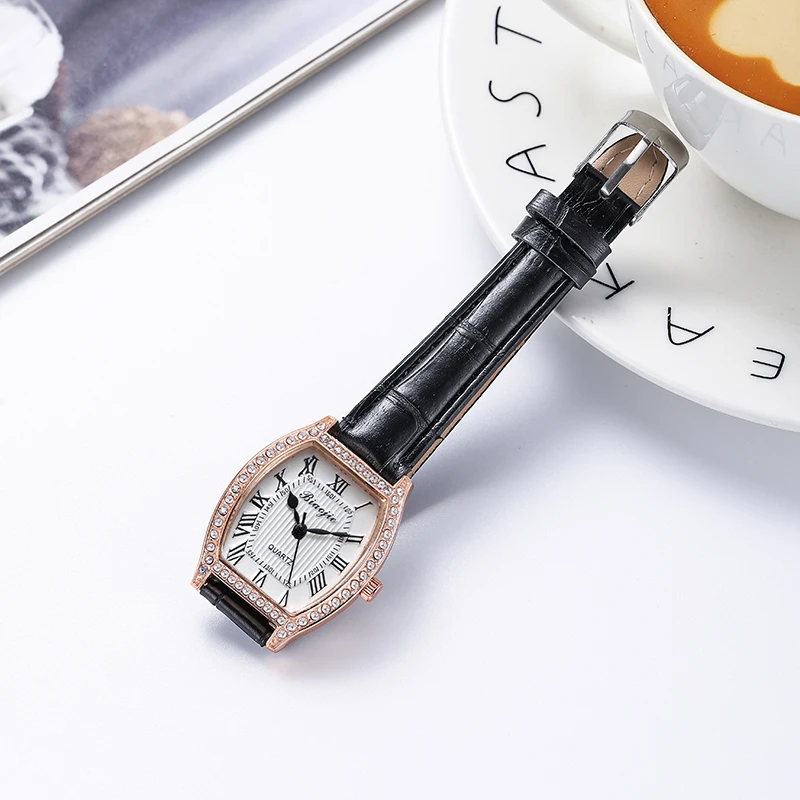 006Foreign trade fashion wine barrel Roman scale inlaid diamond girls ladies watch quartz belt watches wholesale