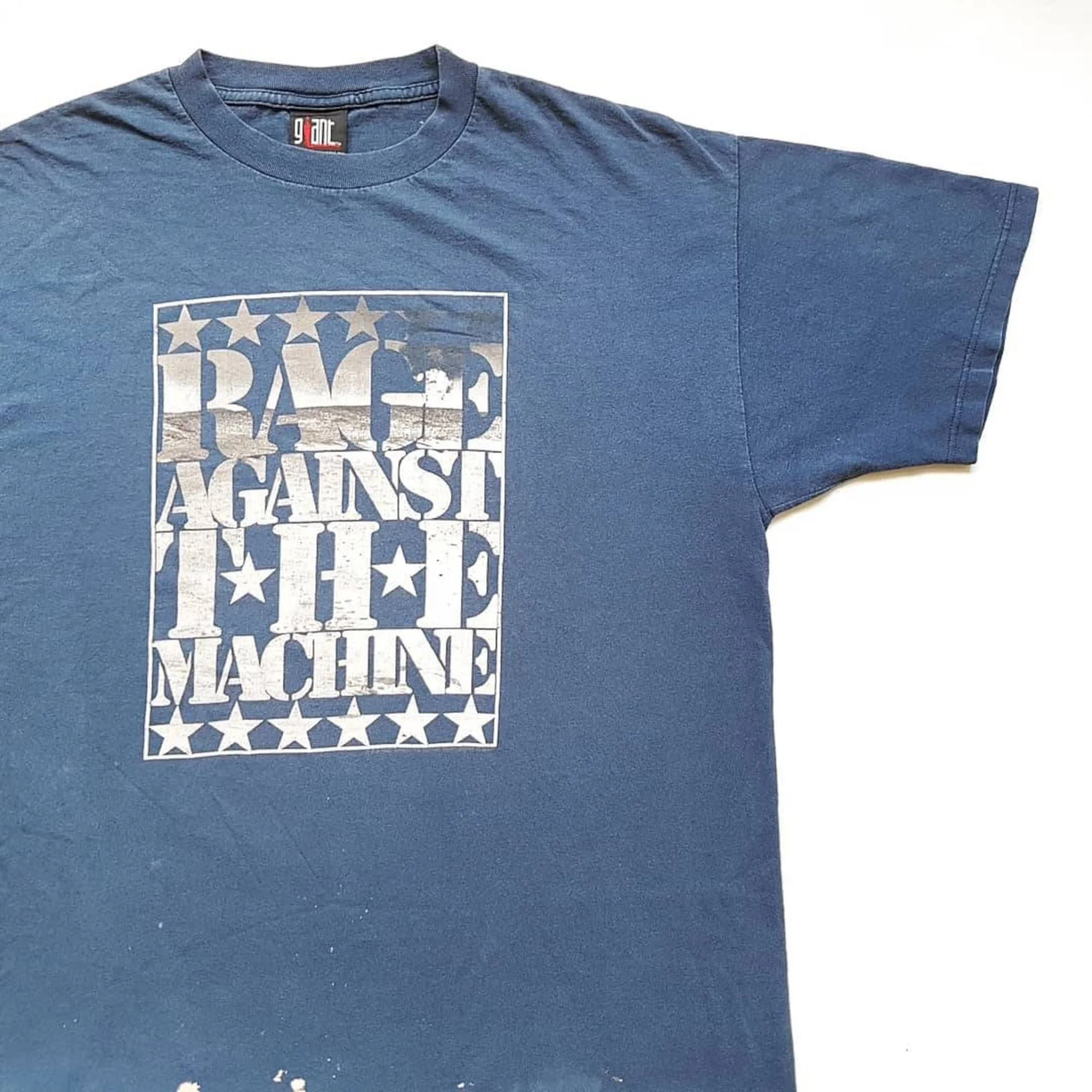 Vintage 2000 Rage Against The Machine Nuclear Test T Shirt size XL (W 23 x L 29)