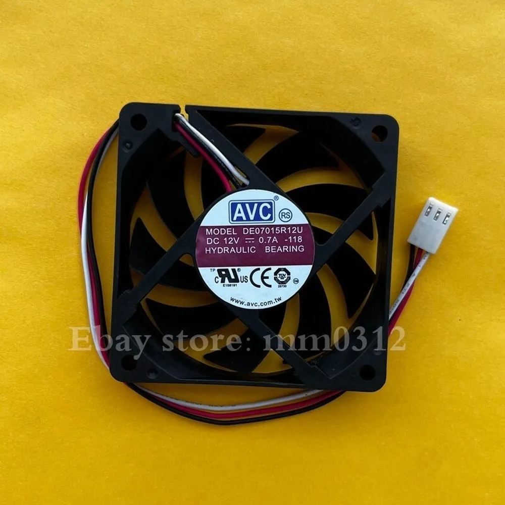 

For AVC DE07015R12U DC12V 0.7A 7015 70*15mm 3-wire silent cooling fan