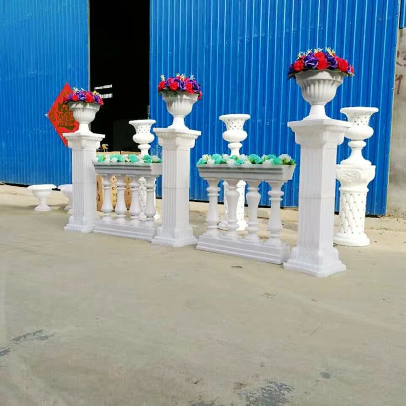 

Upscale Design Square Roman Column White Color Plastic Pillars Road Cited Wedding Decoration Props 2 Pcs Lot