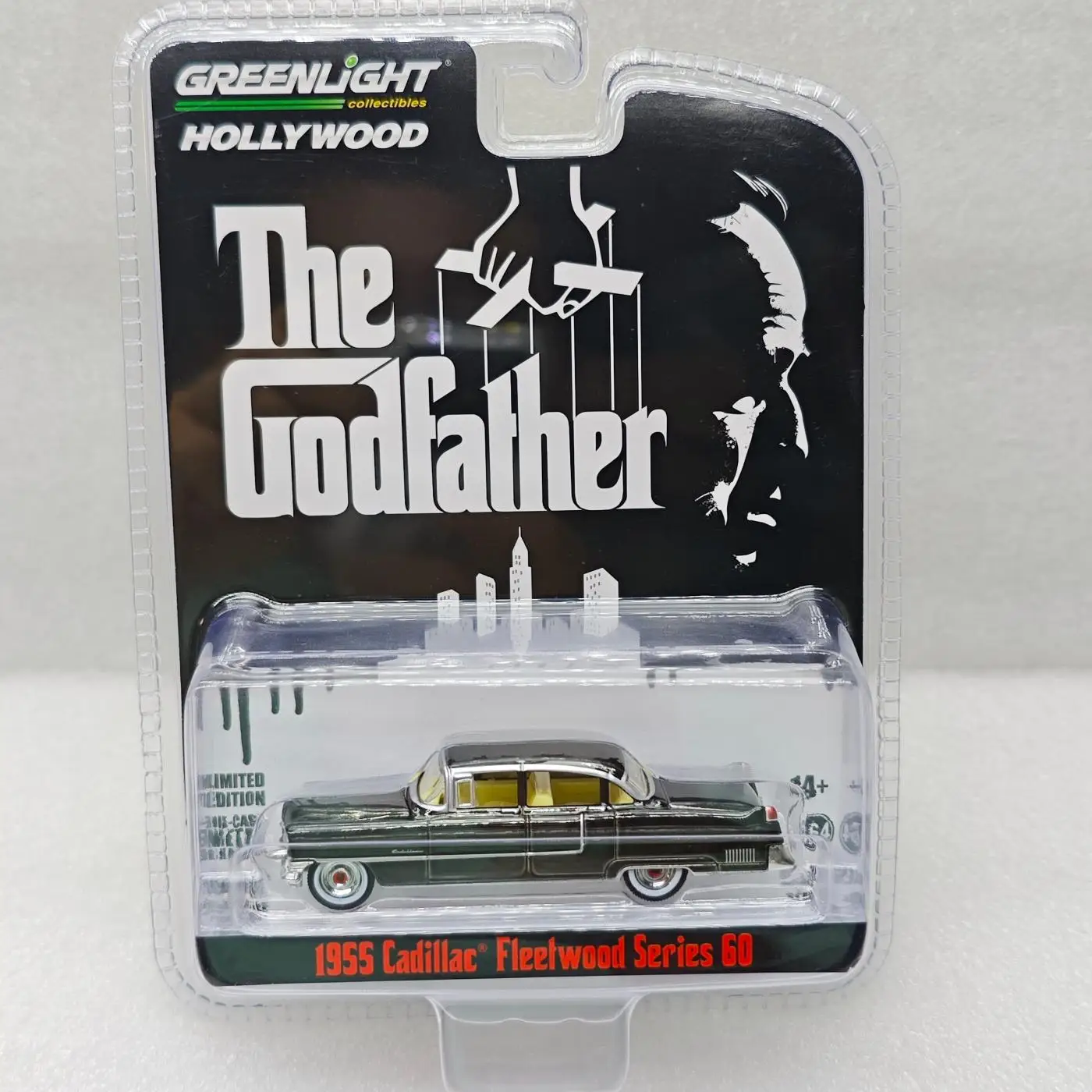 

GreenLight 1:64 Hollywood 1955 Cadillac Fleetwo Cadillac Godfather Electroplated Black Alloy Car Model Market Ornament Collectib