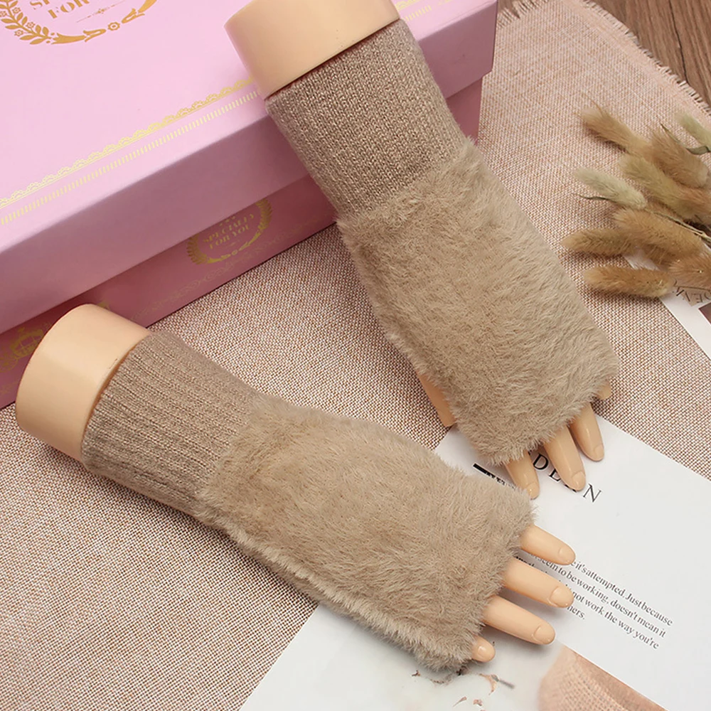 2023 Fashion Winter TouchScreen Plush Warm Gloves Women's Men's Outdoor Warm Stretch Furry Wool Half Finger Fingerless Mittens