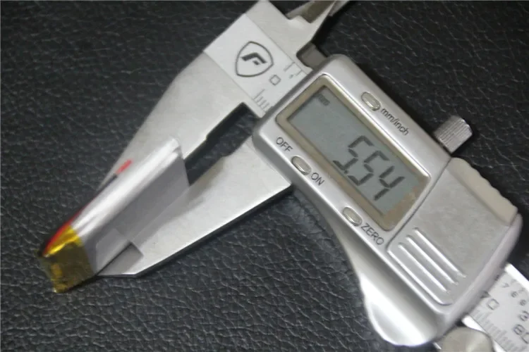 Un 3.7V 603035   Batería de polímero de litio Mini altavoces Bluetooth cañón de sonido con celda de iones de litio recargable de gran capacidad 600mah