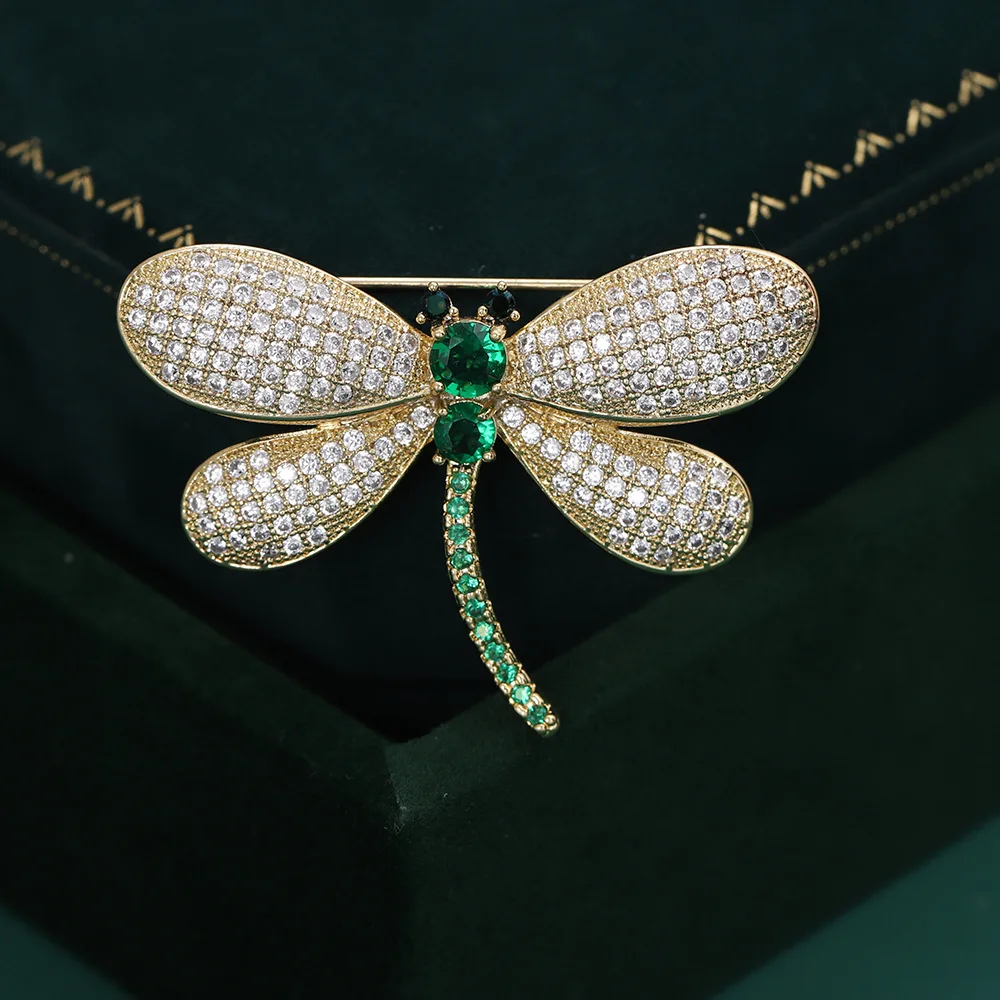 

Cute Dragonfly Brooch For Lady Charm Provides Animal Pin Party Office Gifts