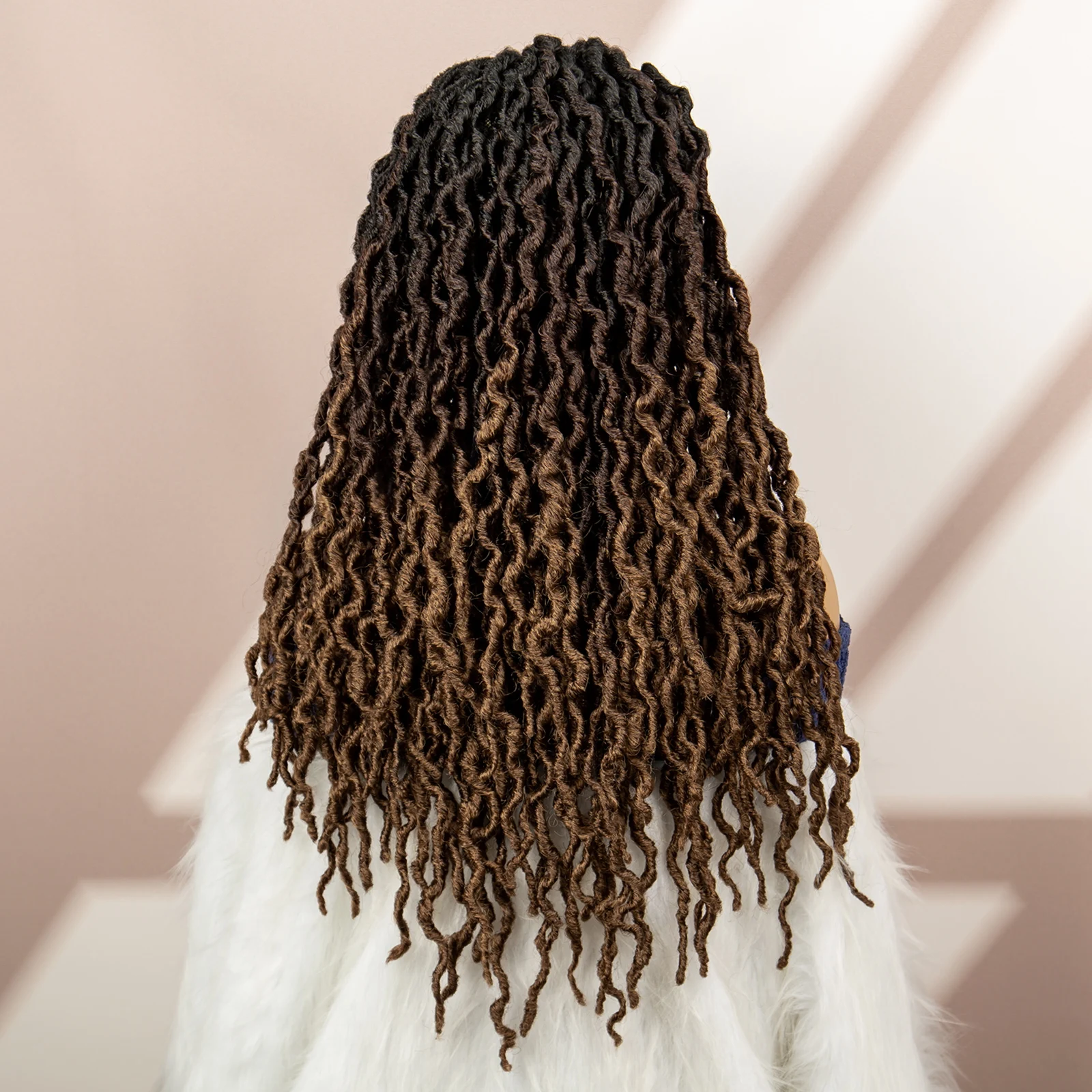 Synthetische lockige Dread lock geflochtene Perücken synthetische Spitze Front Box geflochtene Perücken für Frauen mit Babyhaar 32 Zoll knoten lose Zöpfe