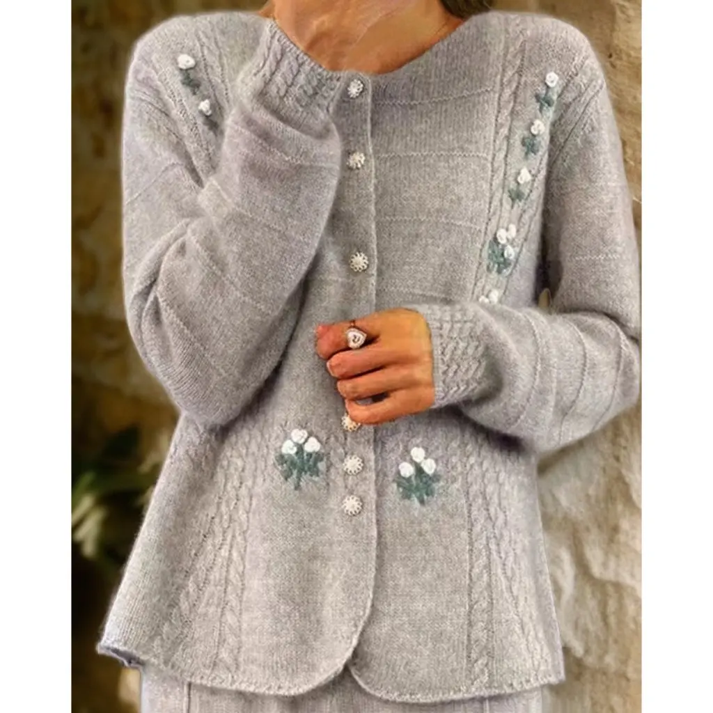 

Vintage round Neck Embroidered Jacquard Knitted Cardigan Sweater Coat for Women Autumn Winter Fashion