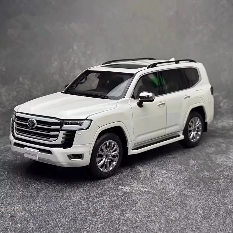 Large Size 1/18 Toyota Land Cruiser LC300 ZX Alloy Car Model Diecast Metal Off-road Vehicles Car Model Sound Light Kids Toy Gift