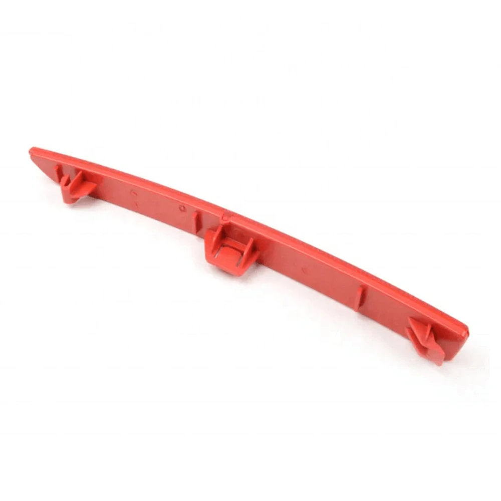 

Car Rear Bumper Reflector For BMW 3 4 Series M3 M4 F80 F82 F83 2012-2019 63147848583 63147848584 Reflective Strips Warning Lamp