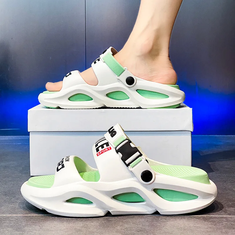

2025 New Men's Outdoor Sandals Slippers Beach Comfortable Thick Soft Clogs Men Casual Shoes Garden Shoes Men Women Beach Sandals