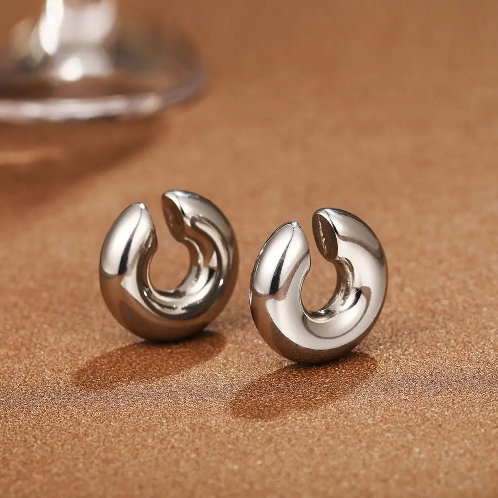 Minimalist Ear Cuffs Stylish Stainless Steel Women\'s Ear Cuffs Non-pierced Fat Circle Tube Shape Earrings for Hip Hop Punk Club