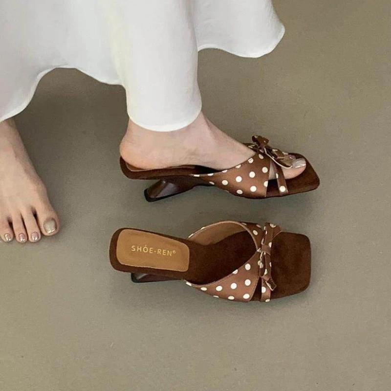 French Wedge Flip S…