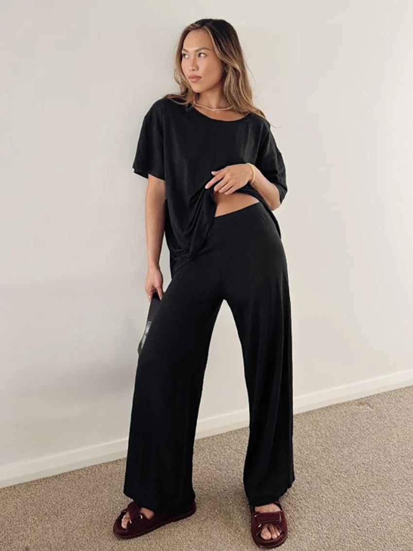 

Marthaqiqi Loose Ladies Sleepwear 2 Piece Set Short Sleeve Nightwear Sexy O-Neck Pajama Wide Leg Pants Casual Home Clothes Women