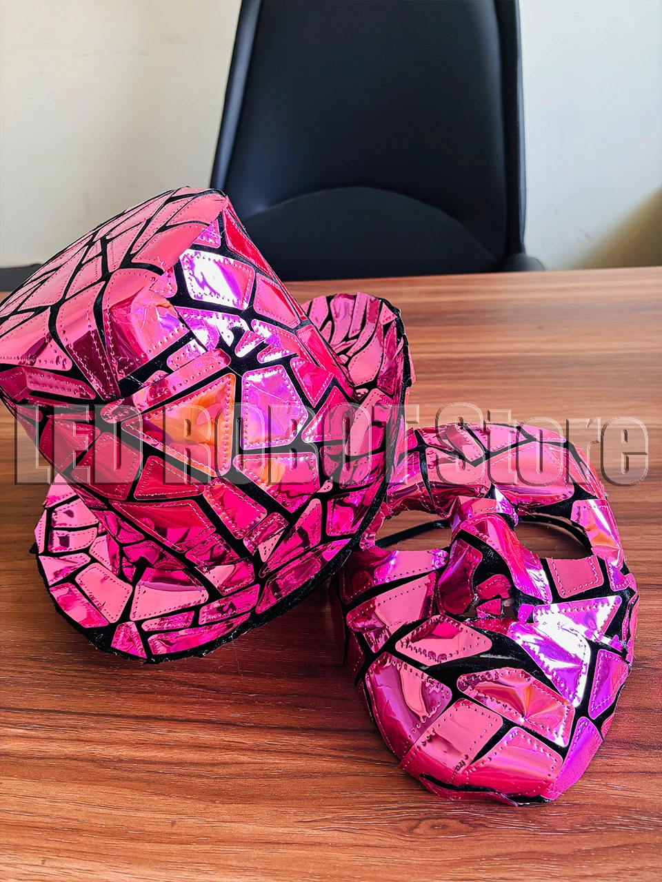 Pink Purple Mirror Fabric Material Robot Suit Stilts Walker Costume for Stage Show DJ Dancing Kryoman Giant Clothing