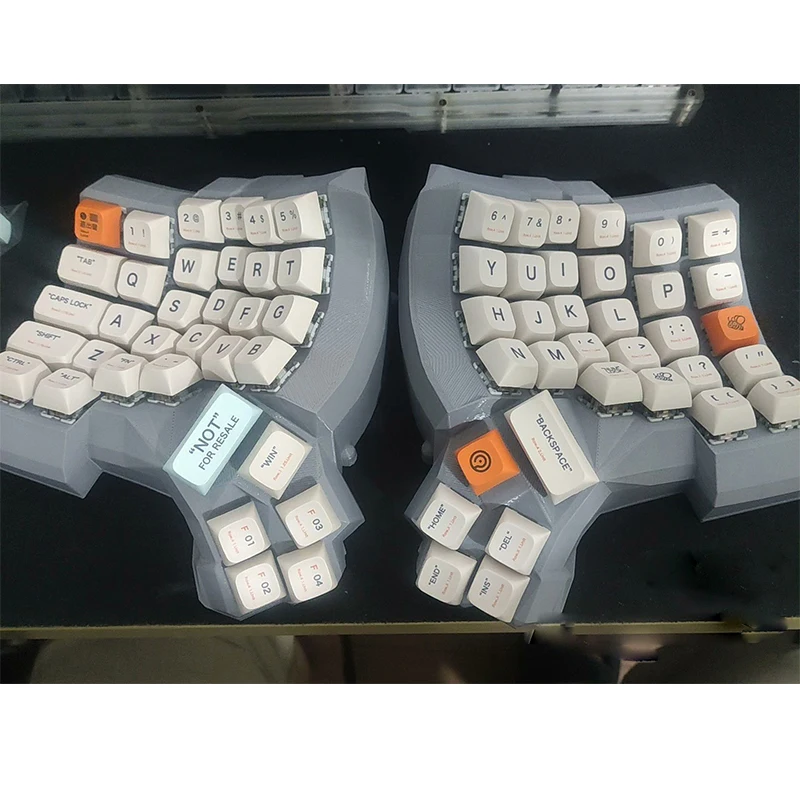68-keys Split Keyboard Curved Ergonomic Vial Key Modification Split Keyboard Customized Hot-swappable Office Gaming Keyboard
