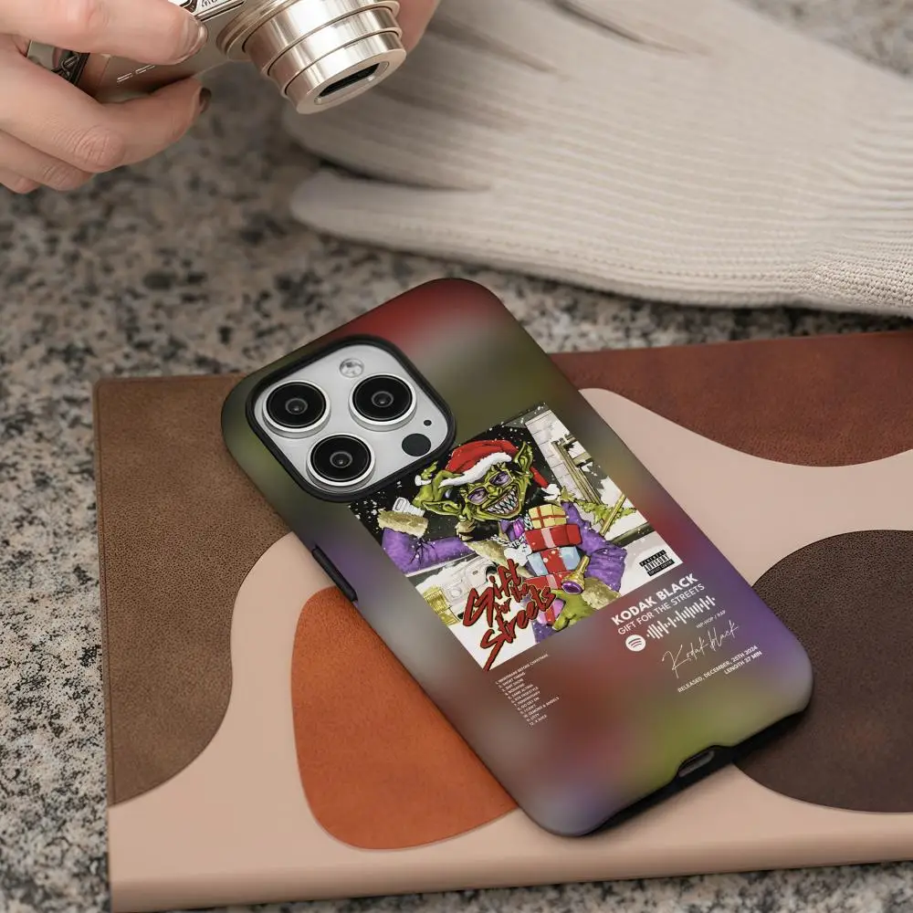 حافظة هاتف لهاتف آيفون 17 16 15 14 13 12 برو ماكس بلس لامعة عالية الدقة بطبقة مزدوجة سائل خلفي غلاف صلب كوداك أسود