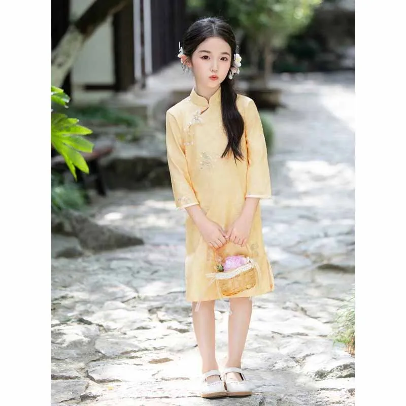 Kids Yellow Cheongsam Girls Chinese New Modified Traditional Qipao Mandarin Collar Vintage Button Chinese Dress for Party Wear