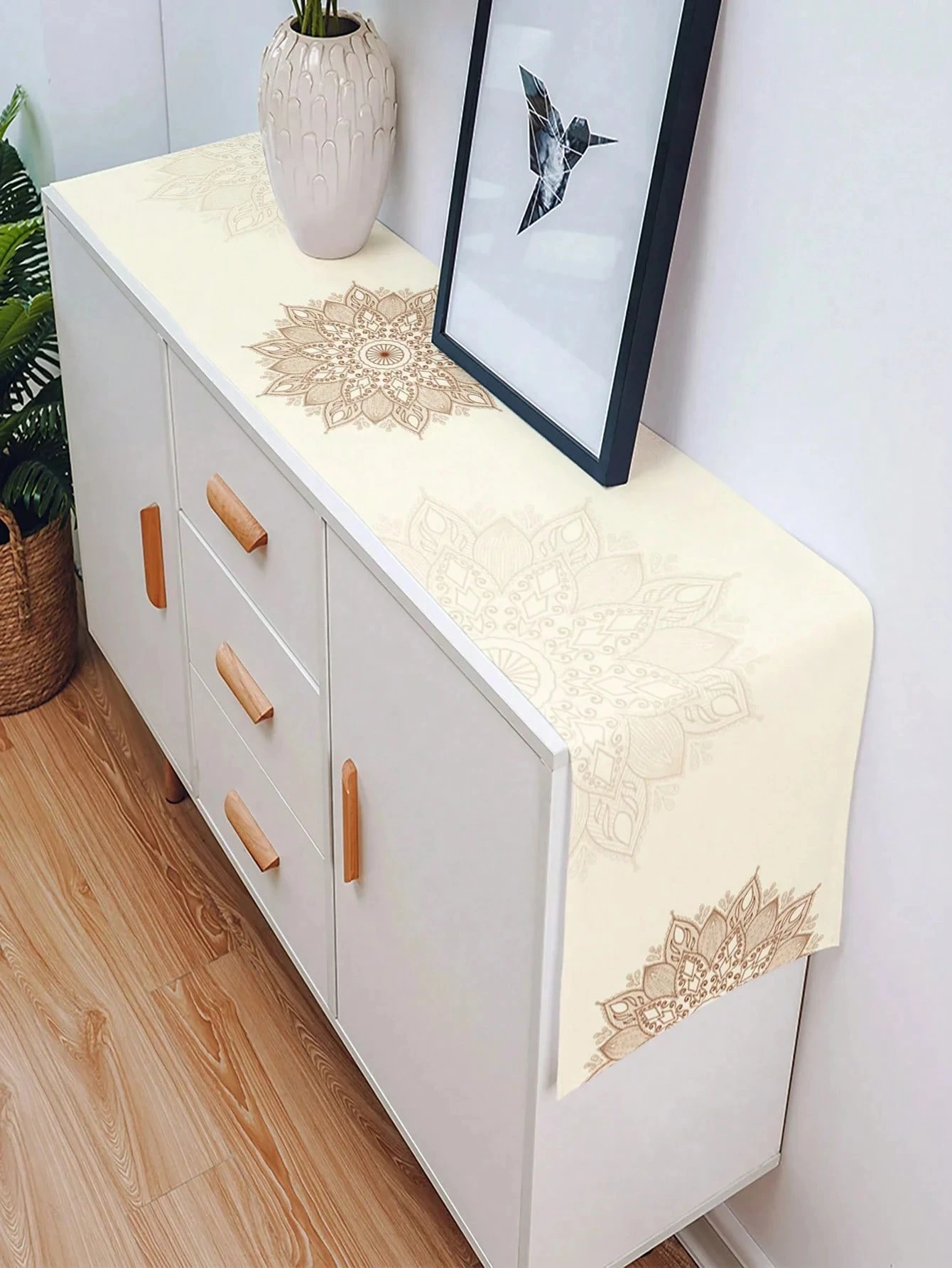 1 Mandala Table Runner Boho Style Floral Pattern Table Decor For Dining Table Kitchen Bohemian Decoration Elegant Design Durable