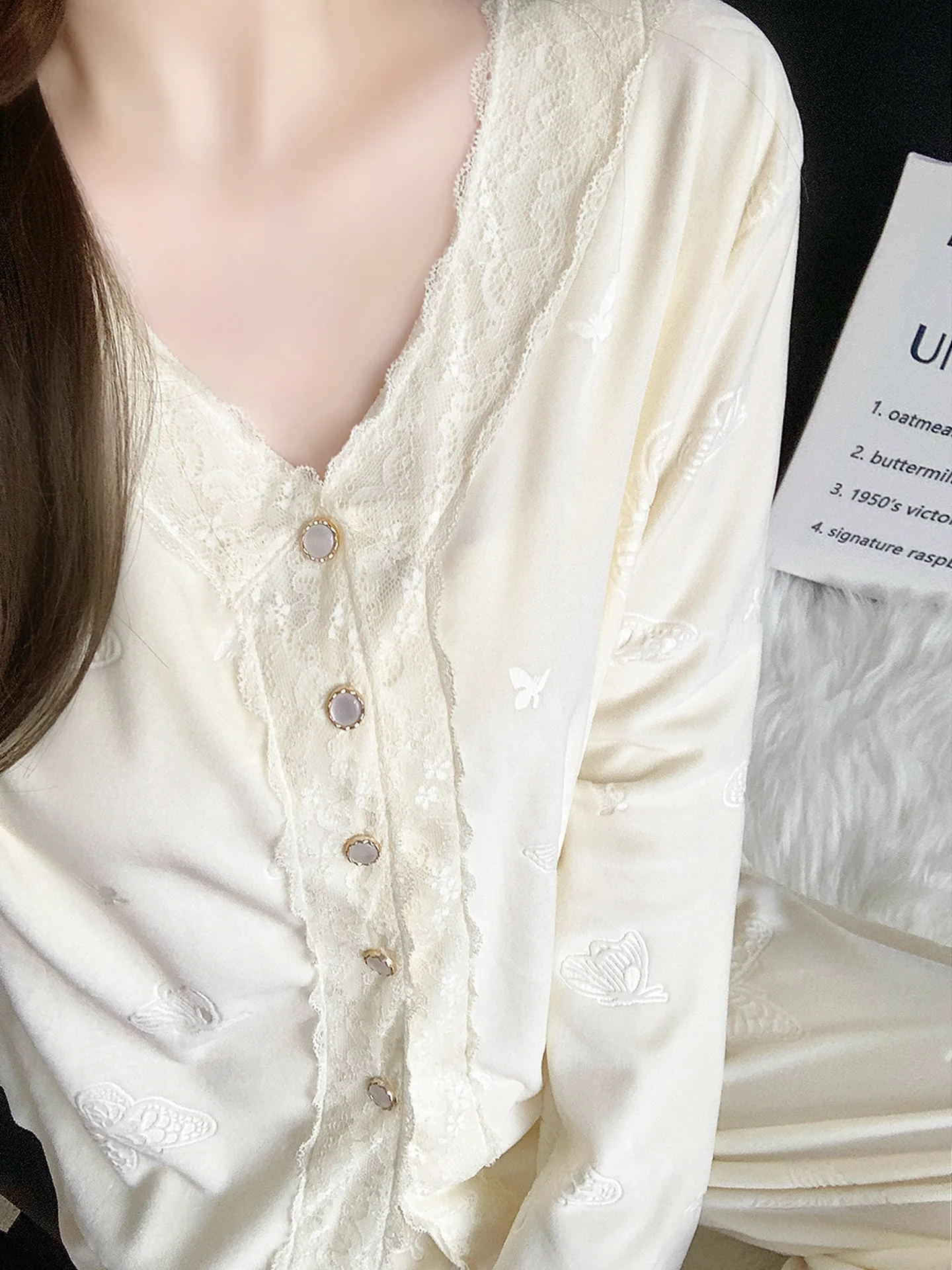double-sided-island-velvet-long-sleeve-sleepwear-women's-autumn-winter-warm-home-clothes-set-lace-trim-pure-color-comfortable