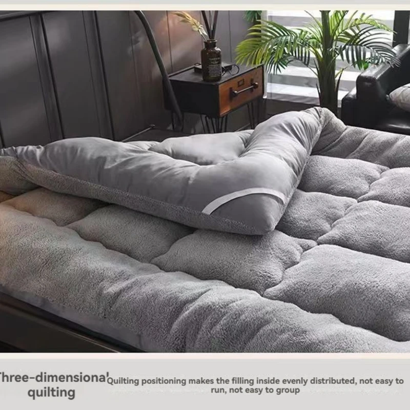 Winter Padded Lambswool Mattress Plus Velvet Dormitory Home Soft Pad Single and Double Warm Pad Quilt.