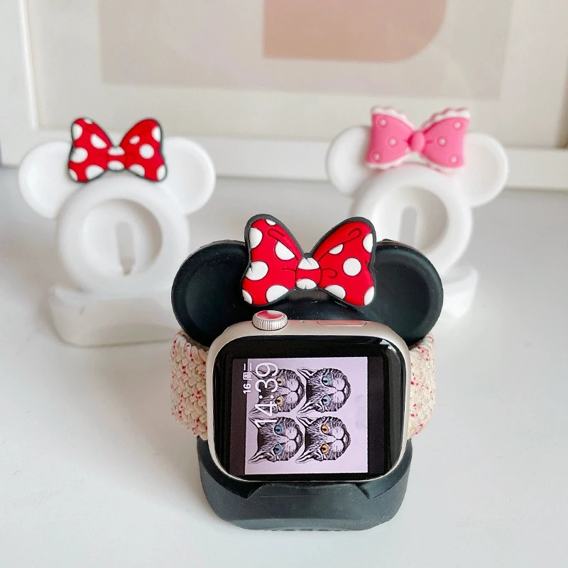 Silicone Charger Stand For Apple Watch Serie 8 7 6 5 SE For Iwatch Cartoon Cute Bow Tie Bear Charging Desktop Holder Accessories