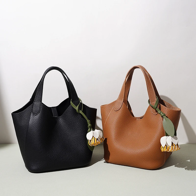 2026 New Top Grain Leather Bucket Market Tote Bag Shoulder Crossbody Pack Women Commuting Everyday Essential Premium Handbag