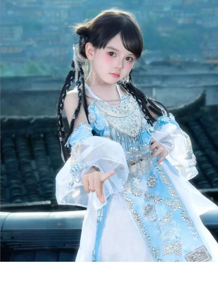 

New ethnic-style girls' performance costumes blue halter top and flowing long dress