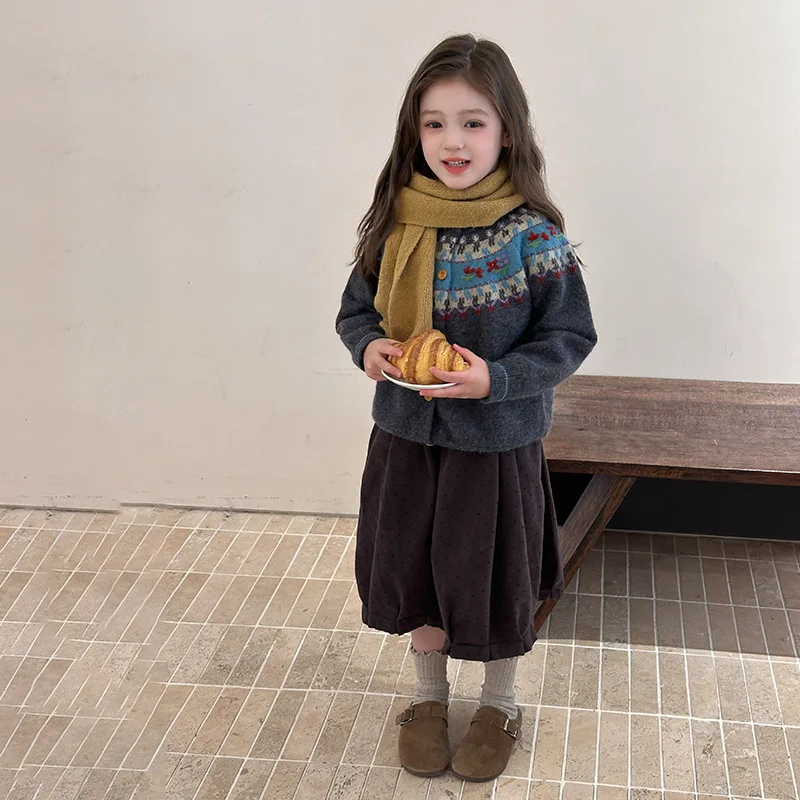 2025 Autumn New Product for Girls Retro Romantic and Comfortable Casual Sweater Atmosphere Knitted Cardigan Jacket Boutique