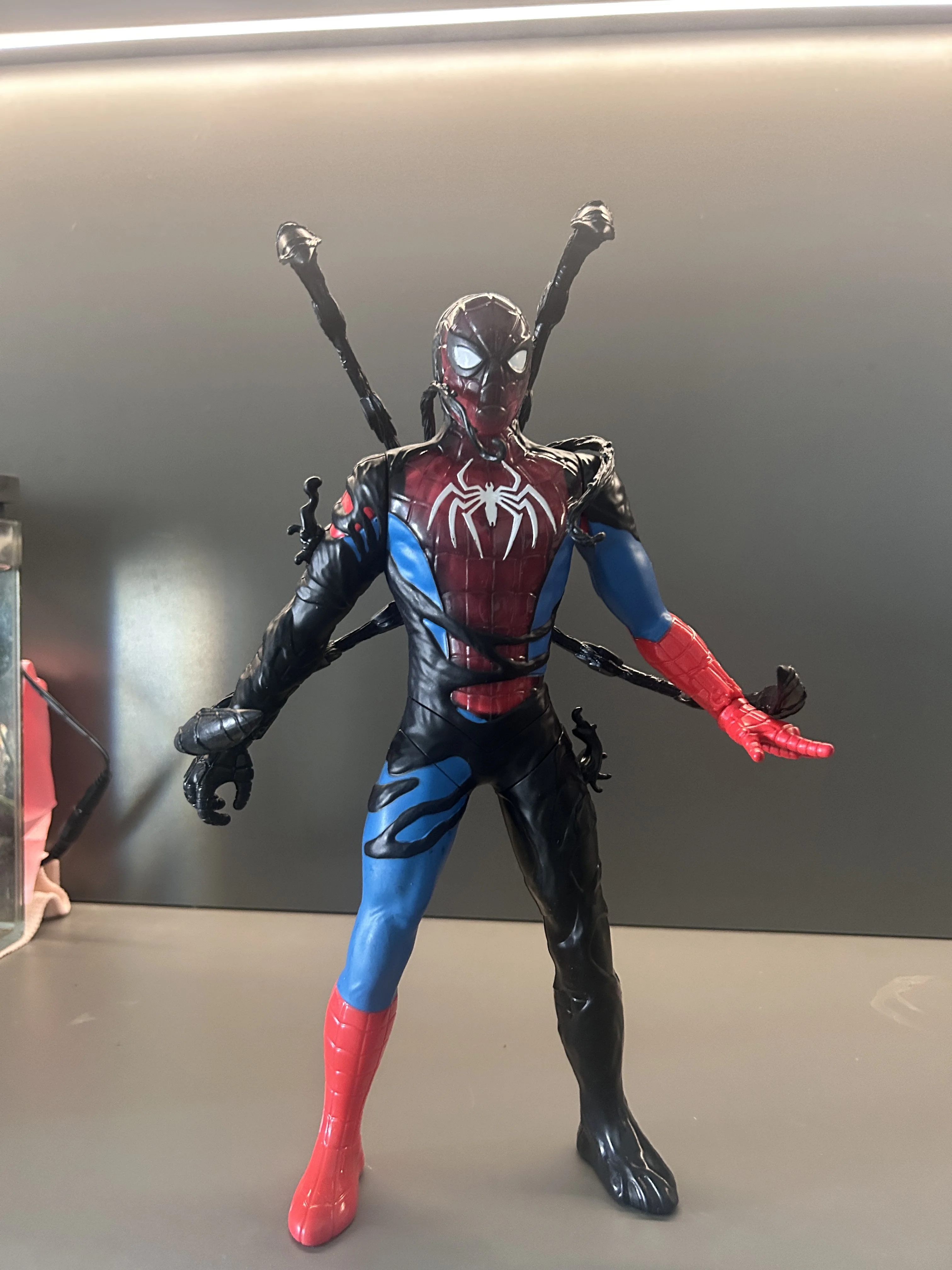 

Genuine Bulk Cargo, Out Of Print Old Cargo, Venom Spider Man, Linkage Mechanism, Large Size, About 29 Centimeters High