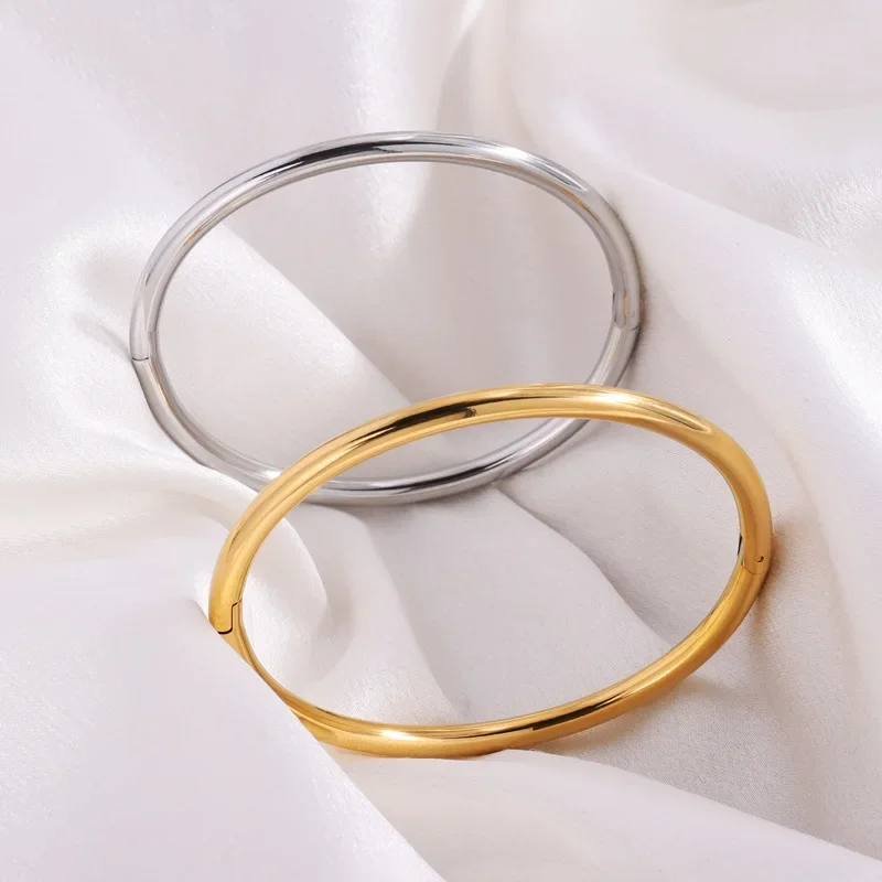 Personality Classic Smooth Gold Color Stainless Steel Bangle for Women High Quality Simple Cuff Bracelet Jewelry Colorfast Gift