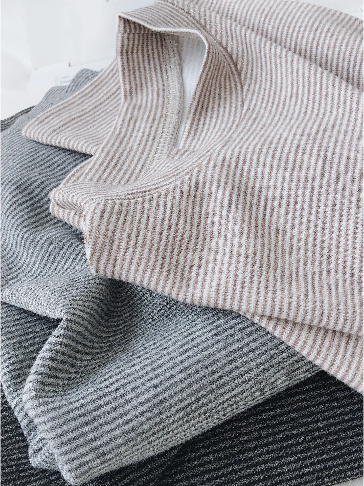 Femmes Thiened rond Ne Long Sve T-shirt hiver coréen Sle paresseux coupe ample haut Base irt trajet motif à rayures