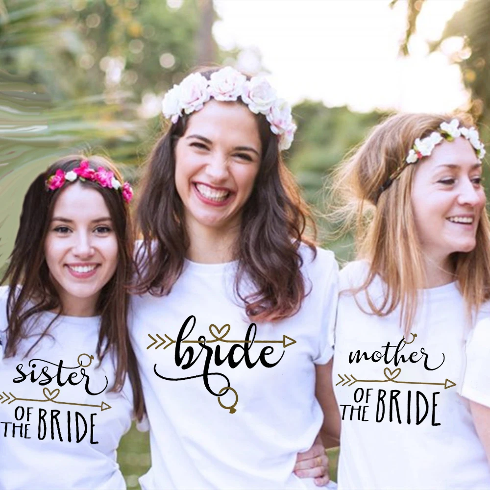 

Mother Sister of The Bride Print T Shirt Bachelorette Party Family Friend T-shirt Team Bride Tee Tops Wedding Bridesmaid Outfits