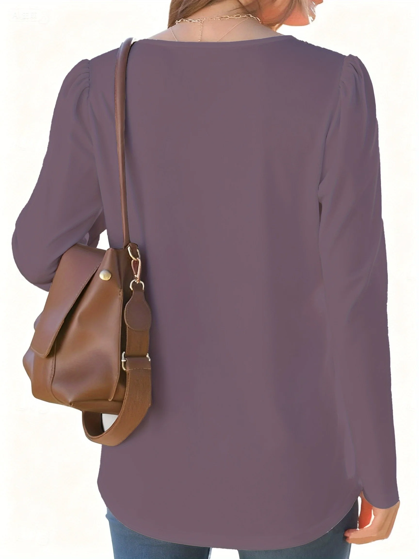 Elegantes, langärmliges, plissiertes Oberteil für Damen in großen Größen für mühelosen Alltagsstil. – Detail 2
