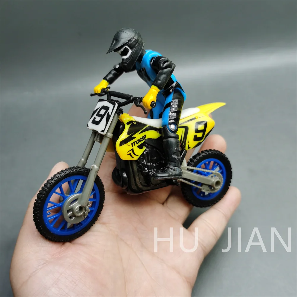 Motocross Jouet Miniature L'Action Figure qui Révolutionne les Courses en Intérieur pour Enfants et Collectionneurs