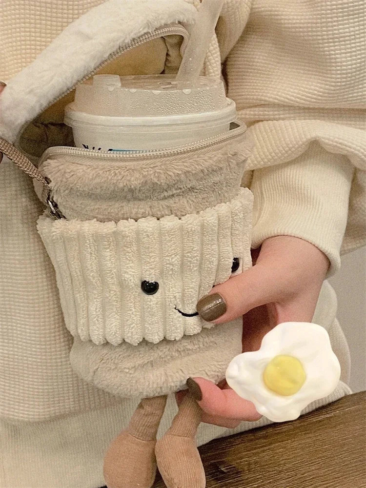 Replik Cartoon Kaffee Milch Tee Beutel Anhänger Plüsch Spielzeug Schlüsselbund Puppen Begleit Tassen Umhängetaschen Plüsch Weibliche Taschen – Detail 3