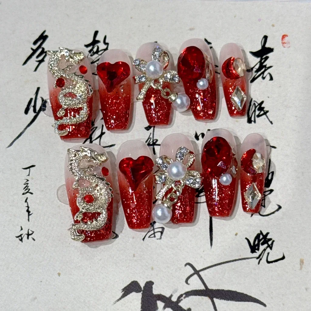 10 stuks luxe glitter liefde hart parel druk op nagel draak jaar geluk nieuwjaar nepnagels rode feestelijke vakantie nagelpatches