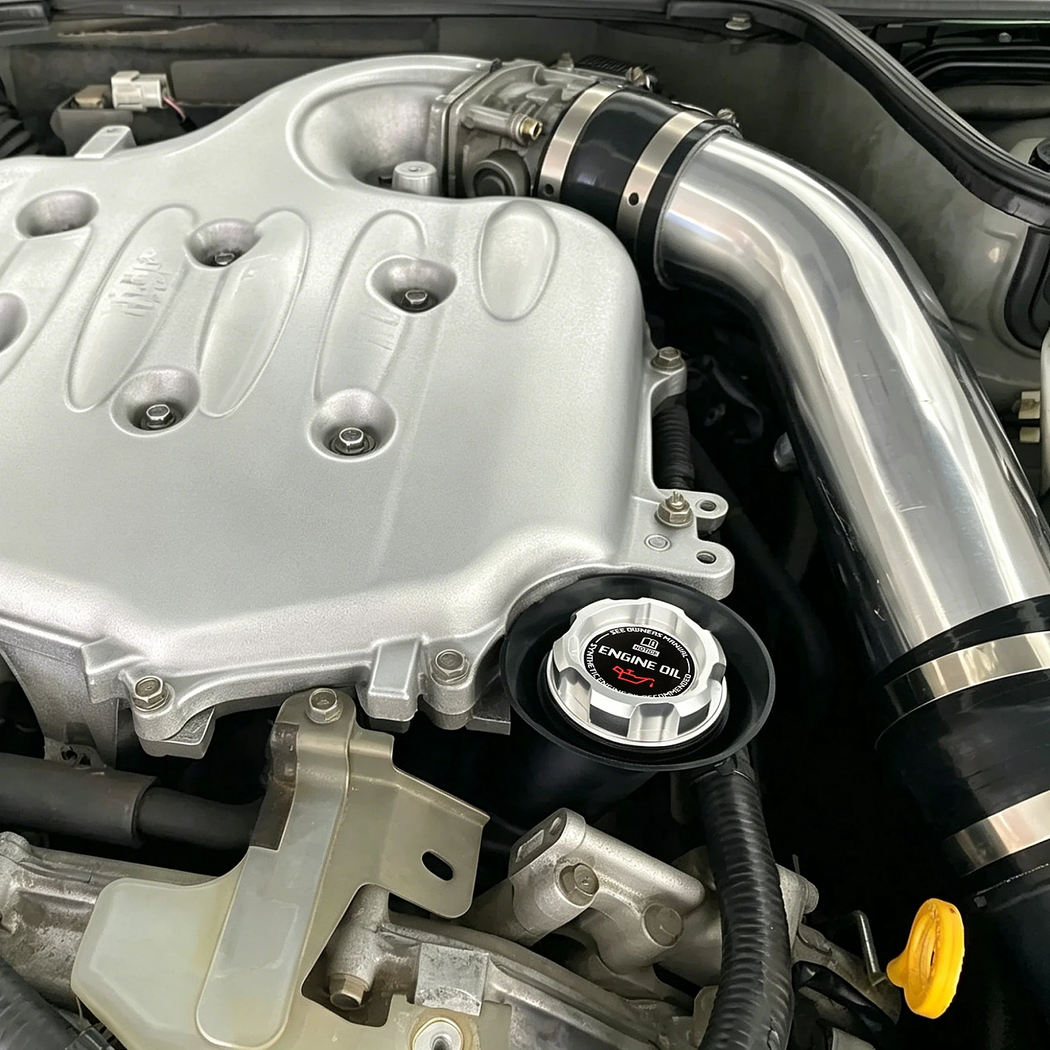 Aluminum ENGINE Oil Cap for Nissan ALTIMA MAXIMA SILVIA S13 S14 240SX SENTRA SUNNY INFINITI 350Z 300ZX GTR JDM Cars Accessories
