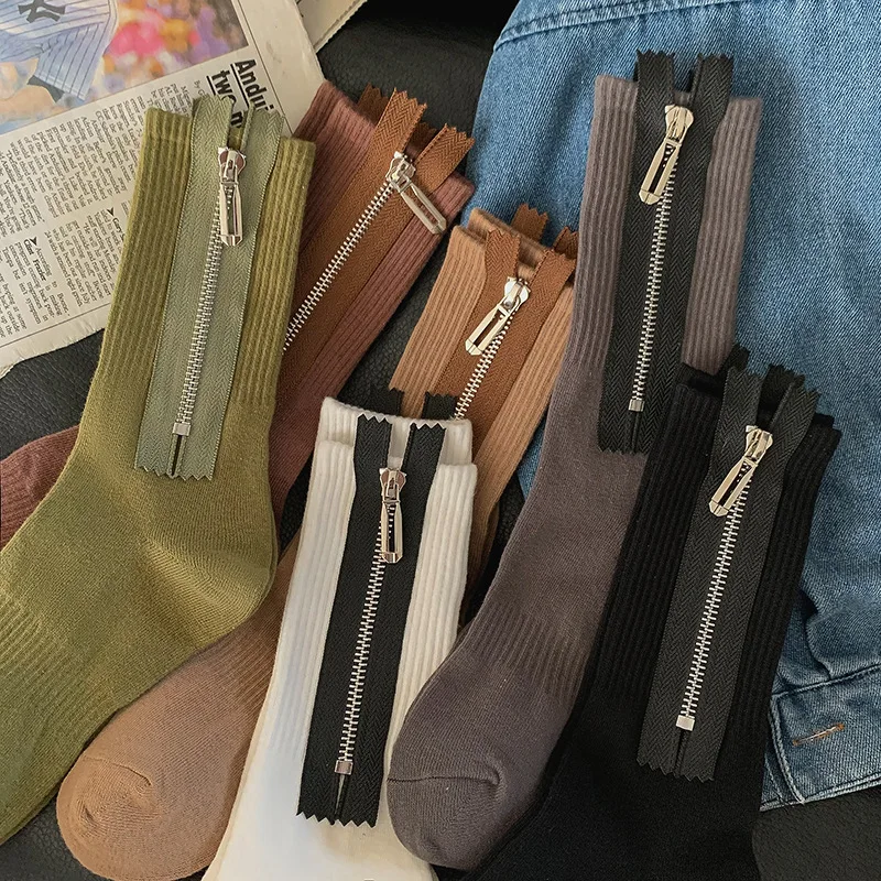 Ins Style Women's Metal Zipper Socks Black White Mid Tube Cotton Socks Personality Solid Color Vertical Stripes Fashion Socks