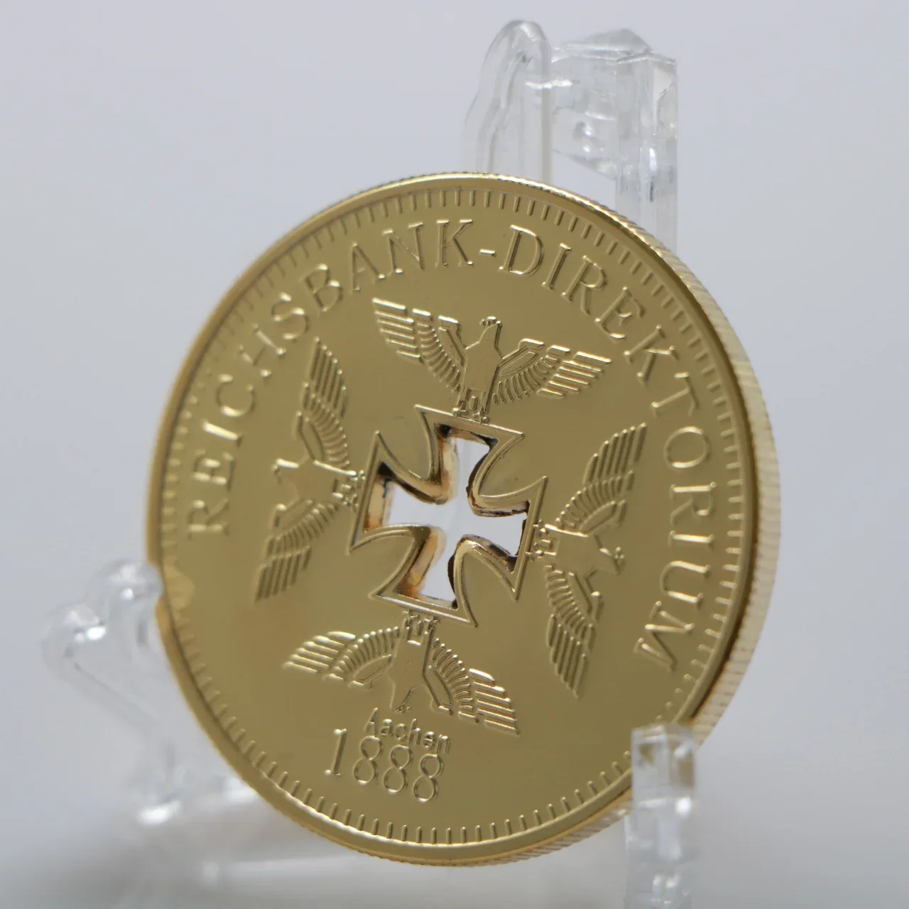 

Military enthusiast decoration coins, World War II medals, metal hollow electroplating, collection commemorative coins