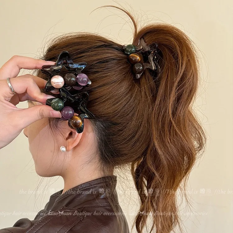 

Colorful Beads Hair Claws Clips for Women Girls Fashion Sweet Star Shark Clip Hair Claw Headwear Korean Hair Style Accessories